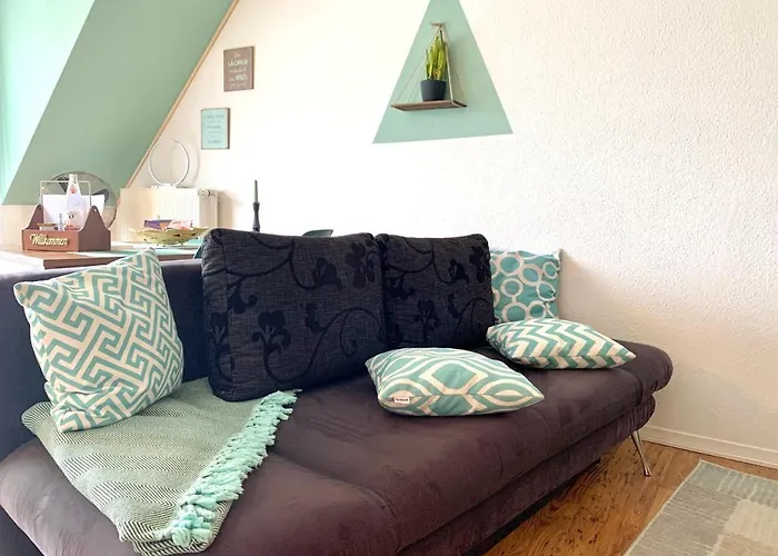 Eigenes Apartment im Herzen der Stadt mit Balkon und WLAN