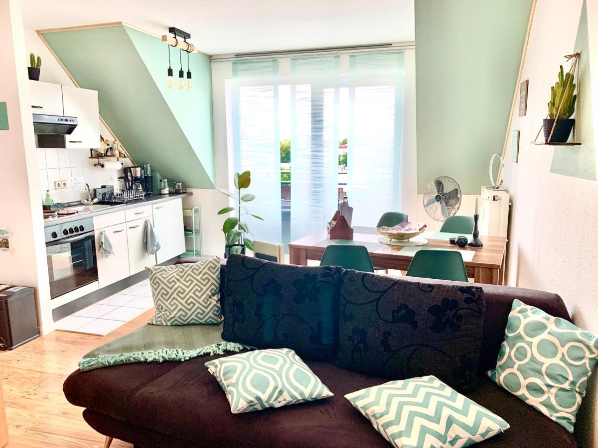 Eigenes Im Herzen Der Stadt Mit Balkon Und Wlan Apartment