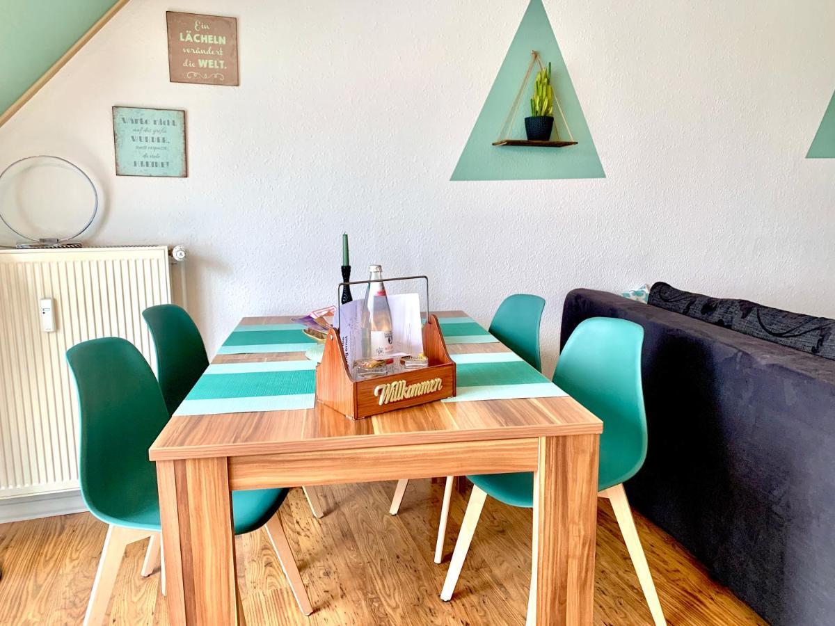 Apartment Eigenes Im Herzen Der Stadt Mit Balkon Und Wlan